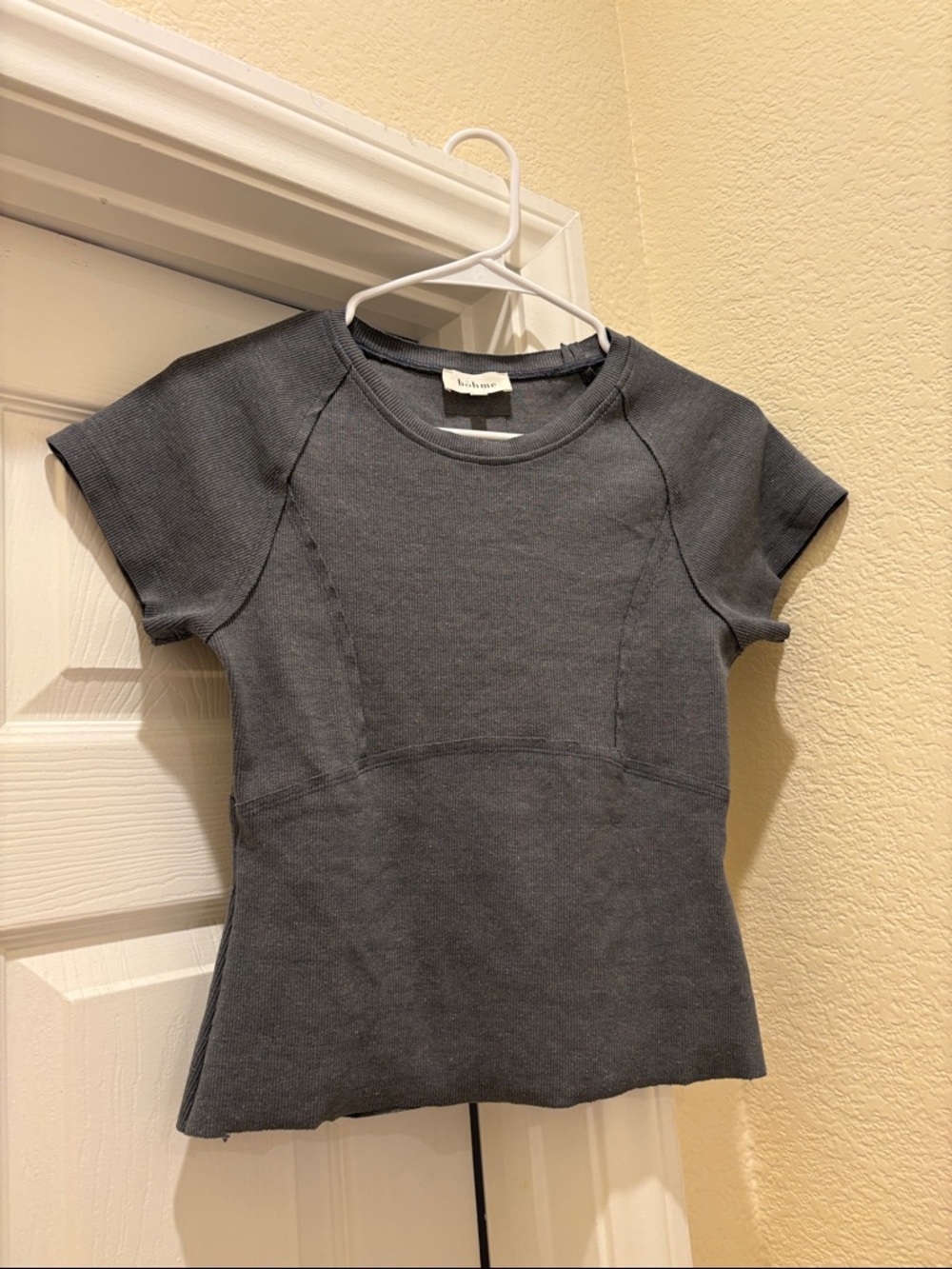Bohme Charcoal Short Sleeve Knit Tee, size medium
